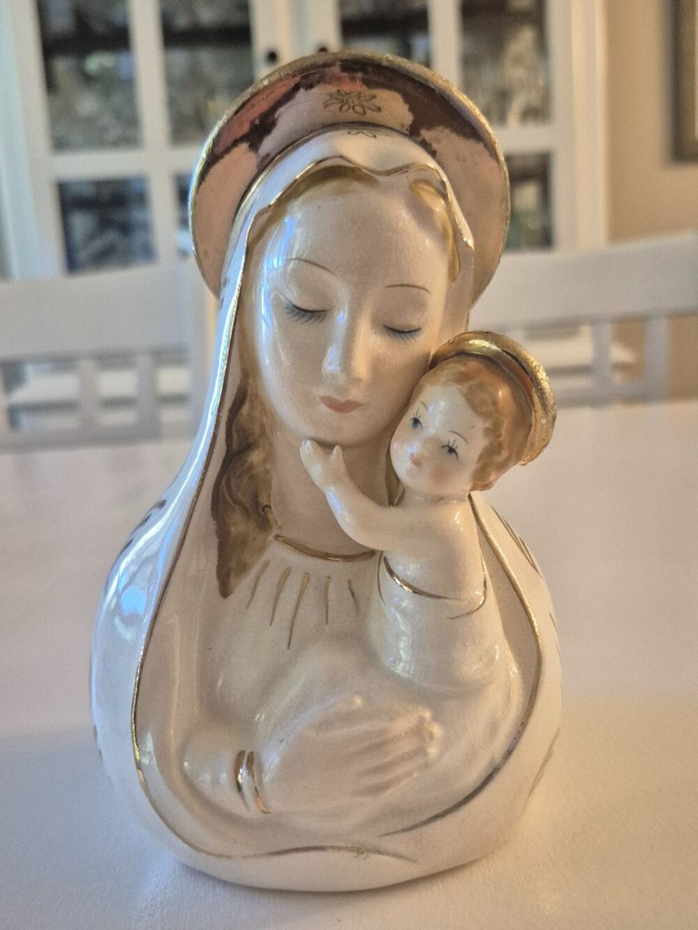 Virgin Mary and Jesus Holy Water Font White Gold Ceramic